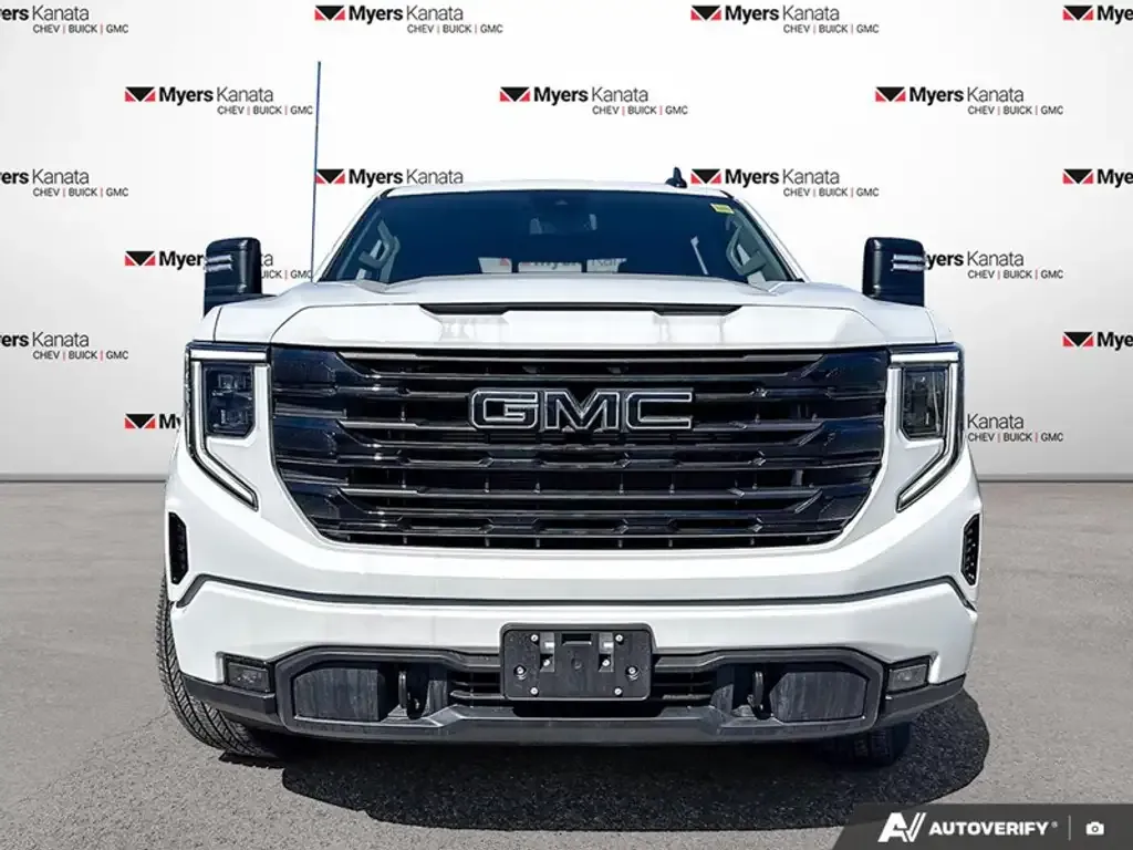 GMC Sierra 1500 2026 photo 2