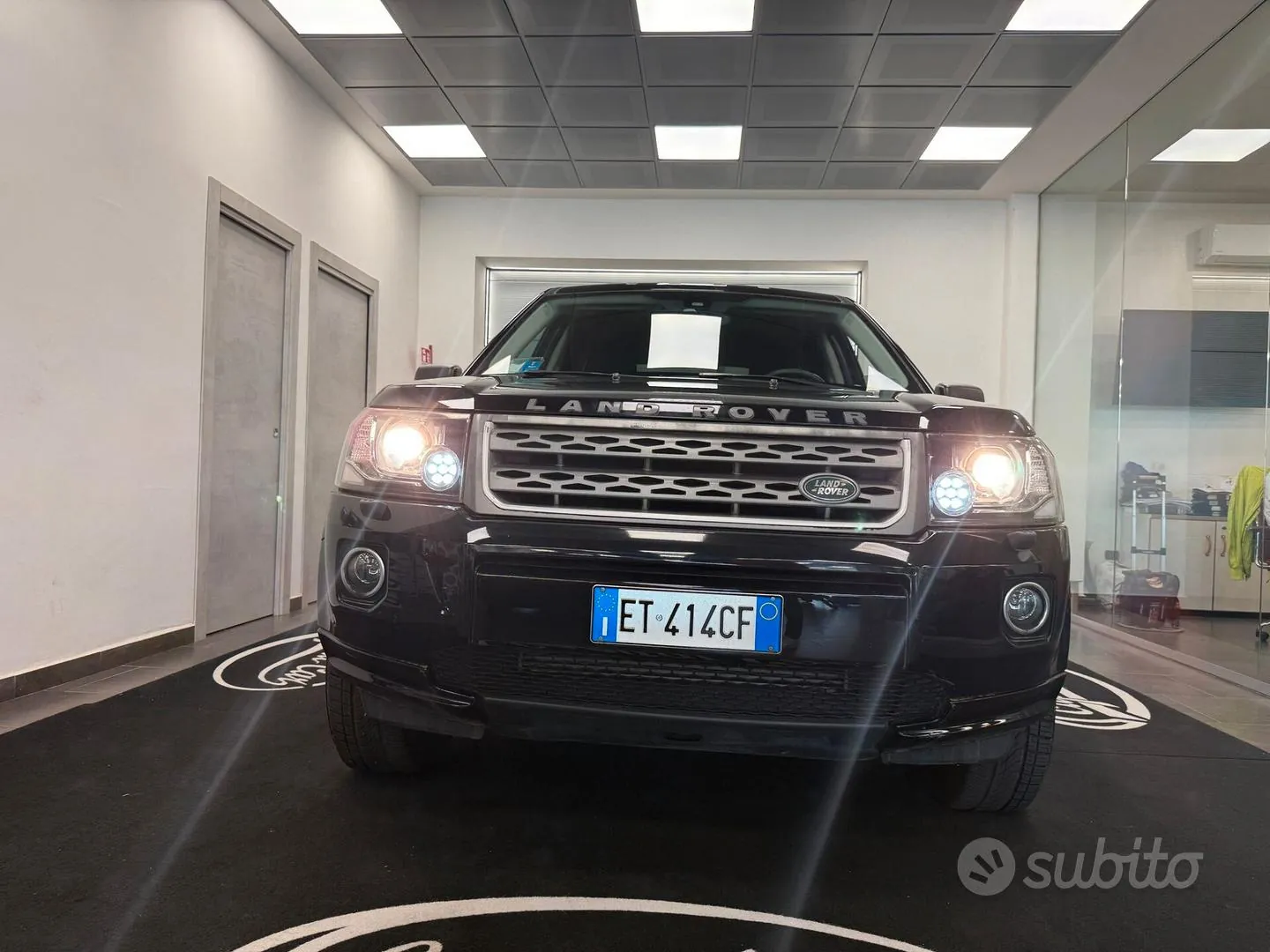 Land Rover Freelander 2013 photo 2