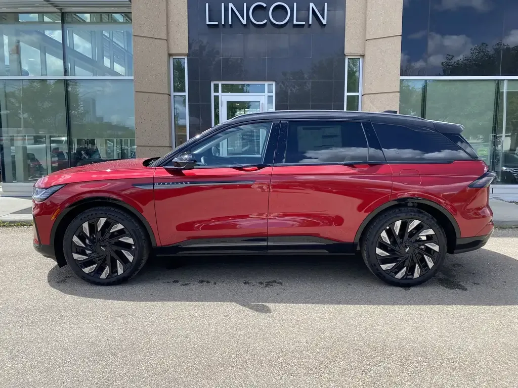 Lincoln Nautilus 2026 photo 4