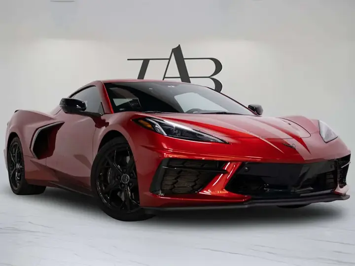 Chevrolet Corvette 2021 photo 2