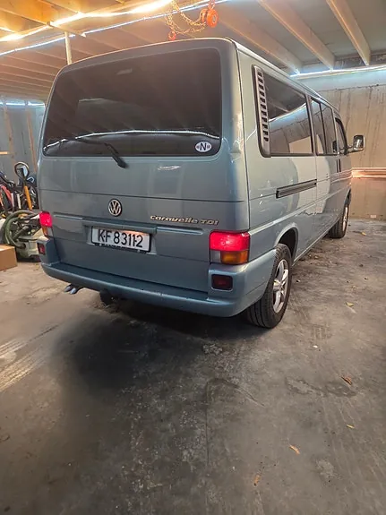 Volkswagen Caravelle 1999 photo 4