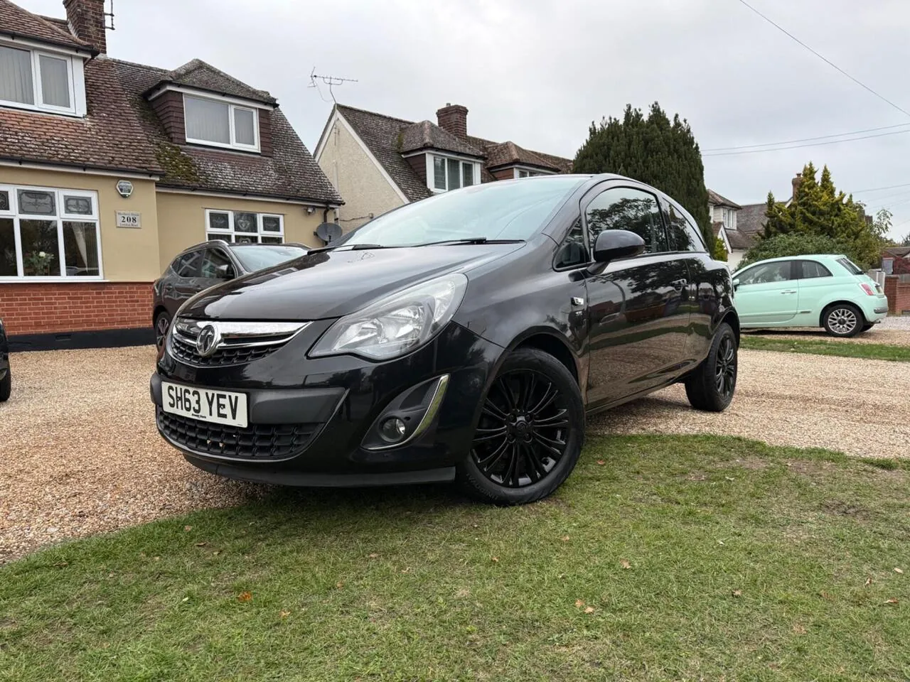 Vauxhall Corsa 2013 photo 2