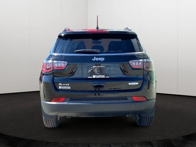 Jeep Compass 2026 photo 5