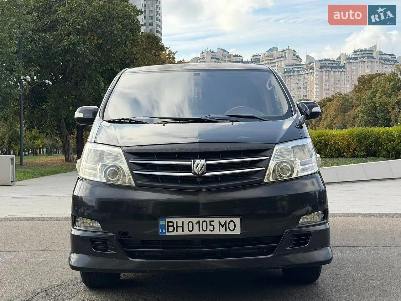 Toyota Alphard 2006 photo 4