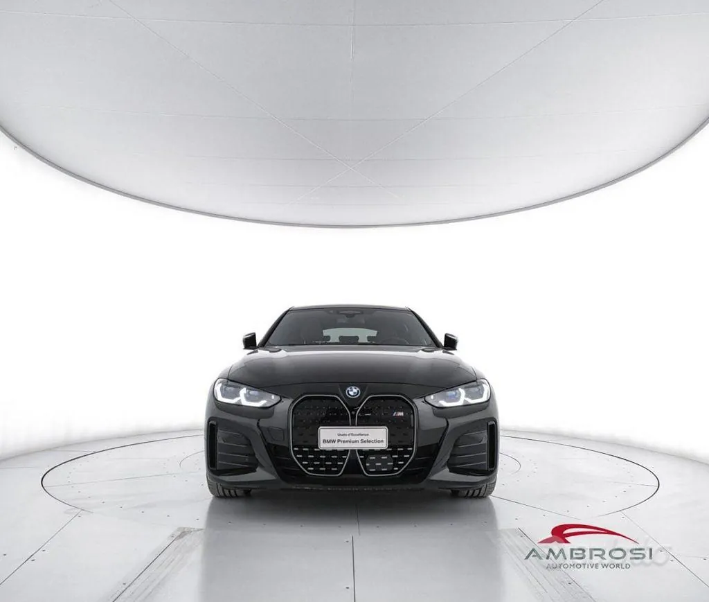 BMW I4 2023 photo 5