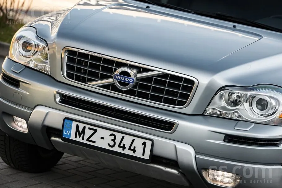 Volvo Xc90 2013 photo 2