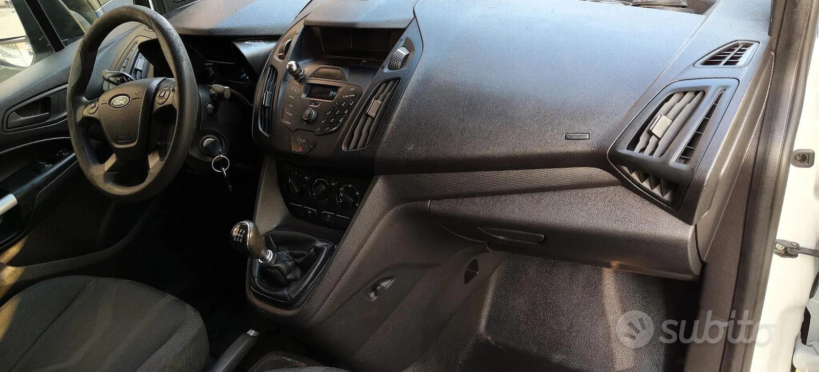 Ford Transit Connect 2018 photo 5