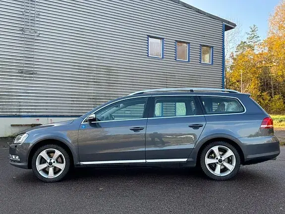Volkswagen Passat Alltrack 2013 photo 4