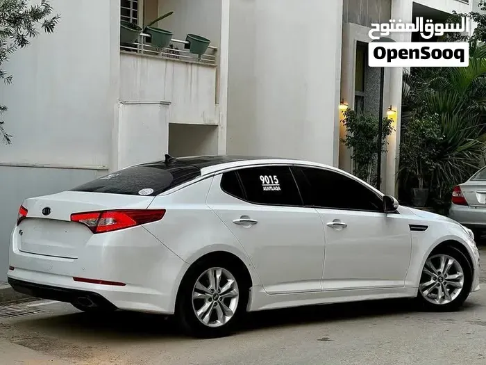 Kia K5 2012 photo 4