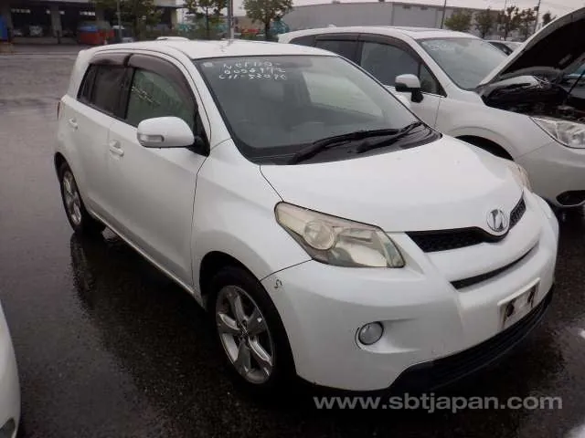 Toyota Ist