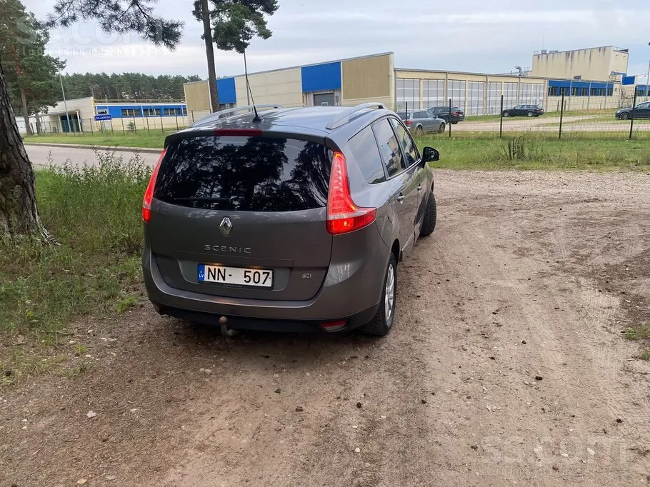 Renault Grand Scenic 2013 photo 4