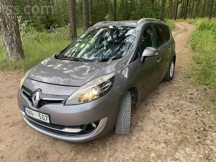 Renault Grand Scenic 2013 photo 2