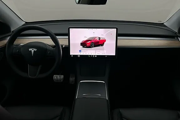 Tesla Model Y 2023 photo 3