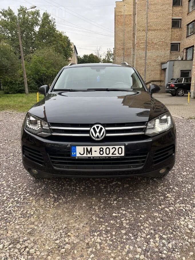 Volkswagen Touareg 2014 photo 2