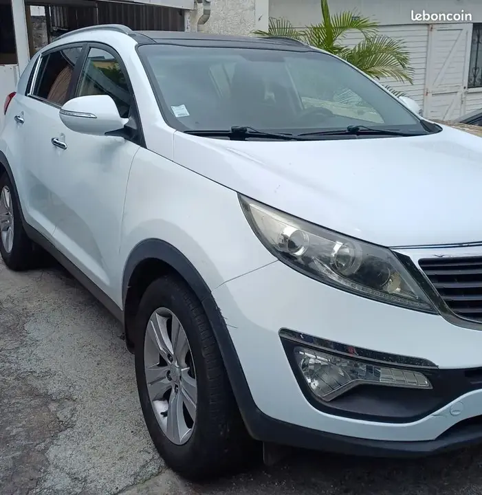 Kia Sportage 2013 photo 2