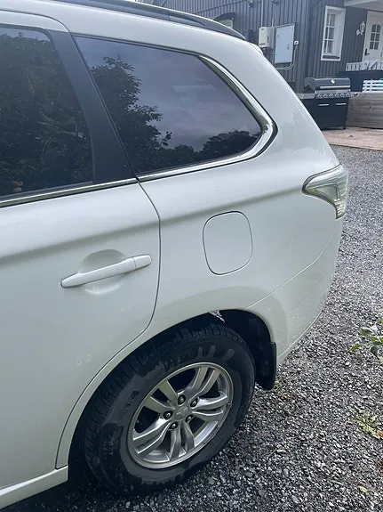 Mitsubishi Outlander 2014 photo 2