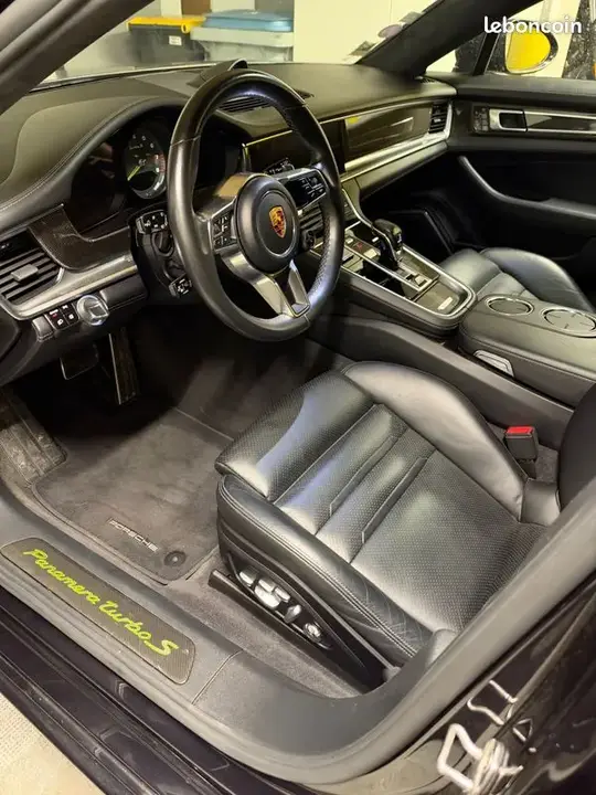 Porsche Panamera 2018 photo 5
