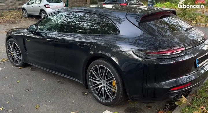 Porsche Panamera 2018 photo 3