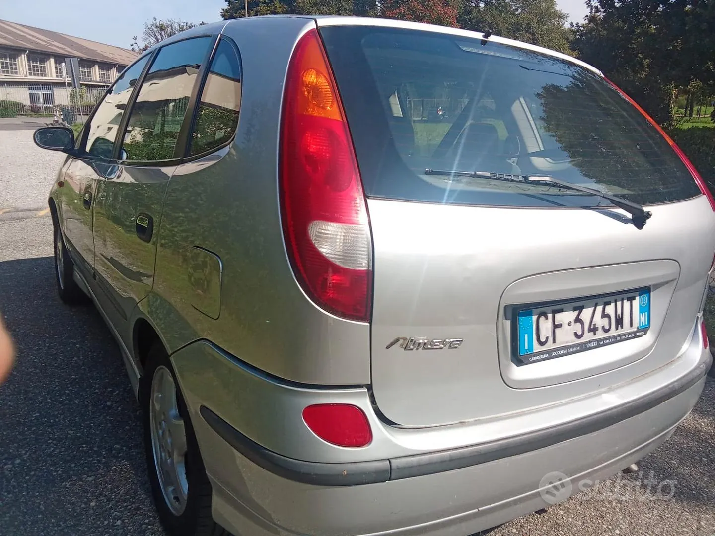 Nissan Almera 2003 photo 3