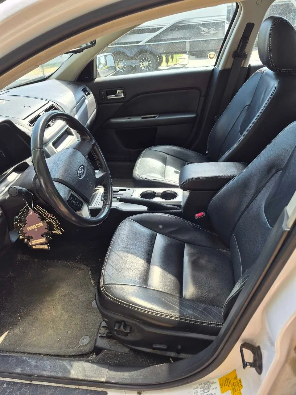 Ford Fusion 2010 photo 4