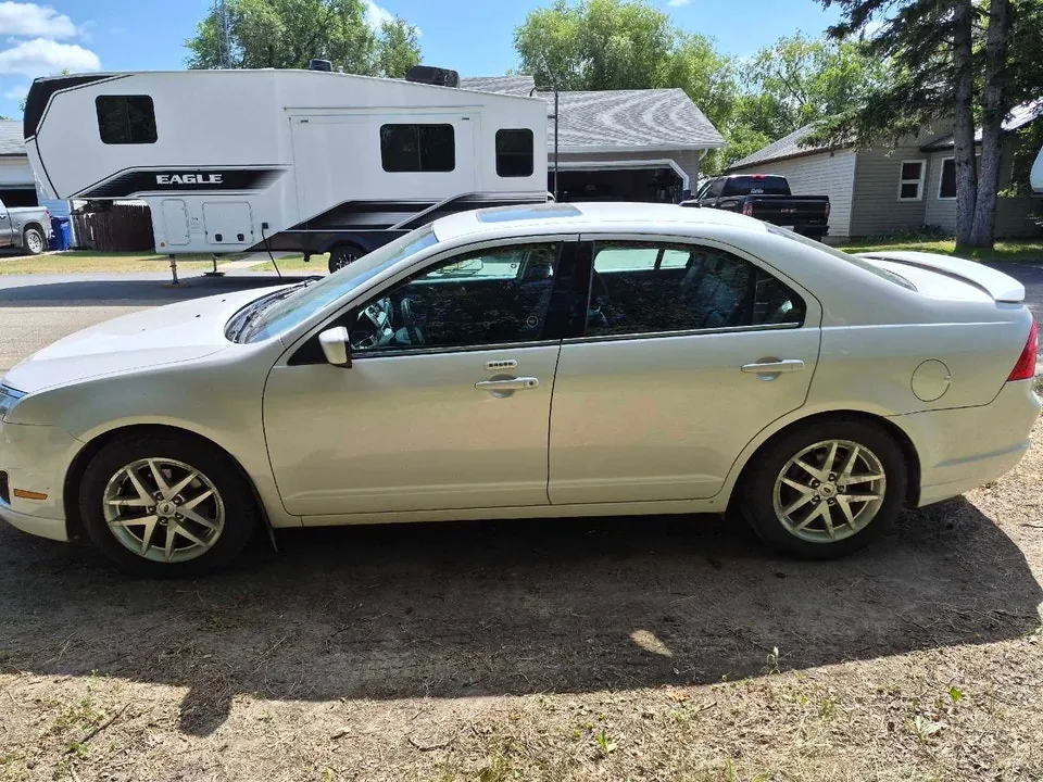 Ford Fusion 2010 photo 5