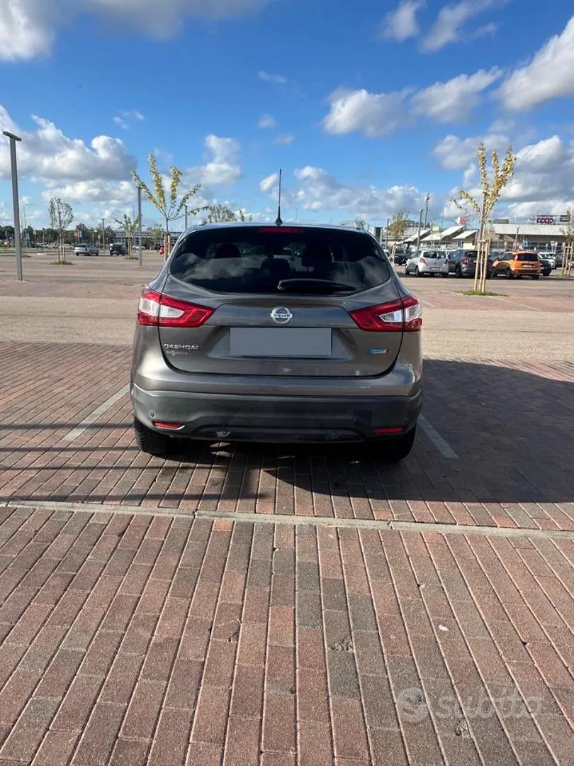 Nissan Qashqai 2015 photo 4