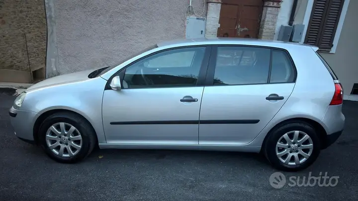 Volkswagen Golf 2005 photo 3