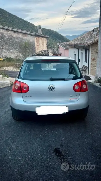 Volkswagen Golf 2005 photo 2