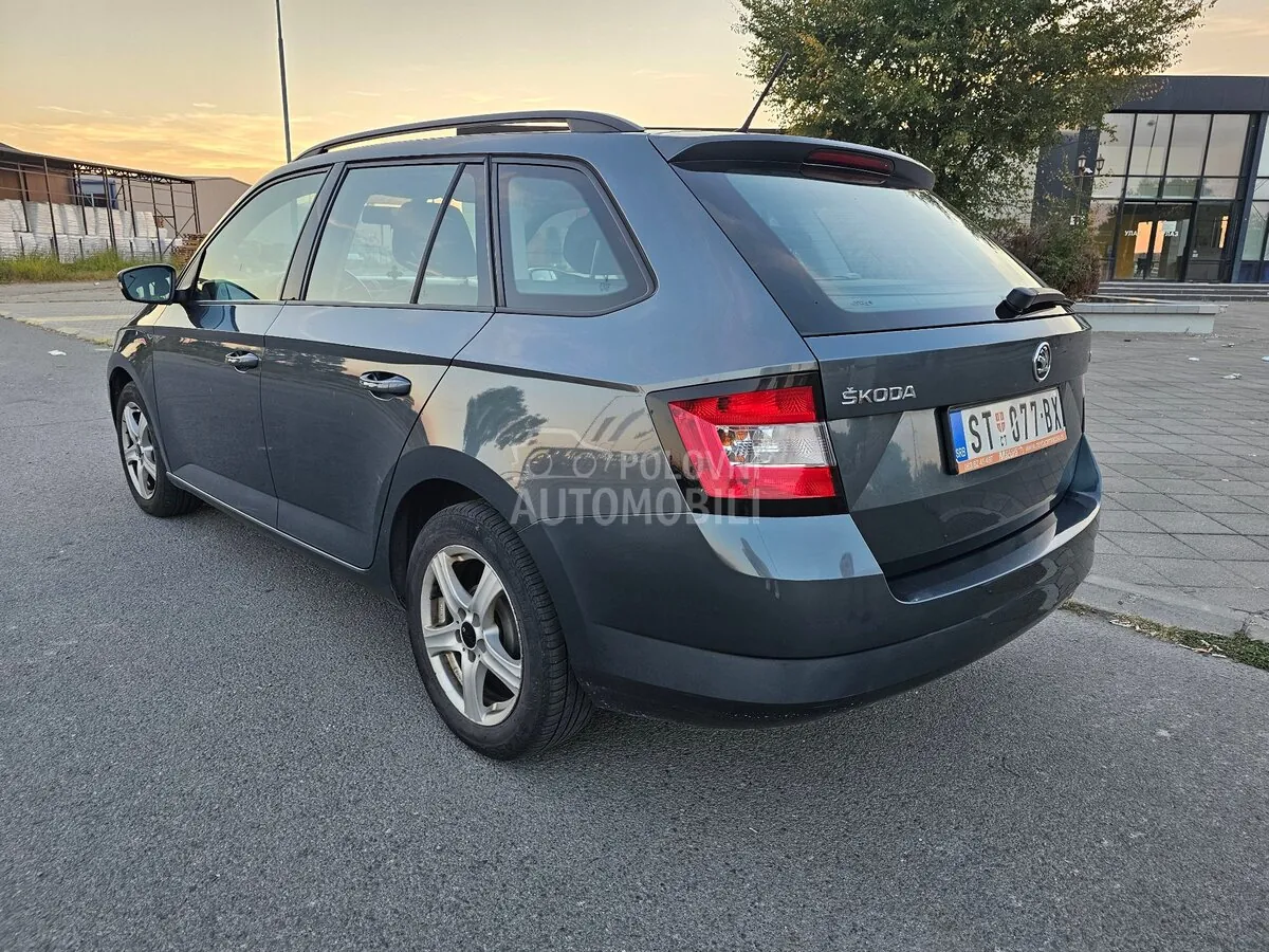 Skoda Fabia 2015 photo 4