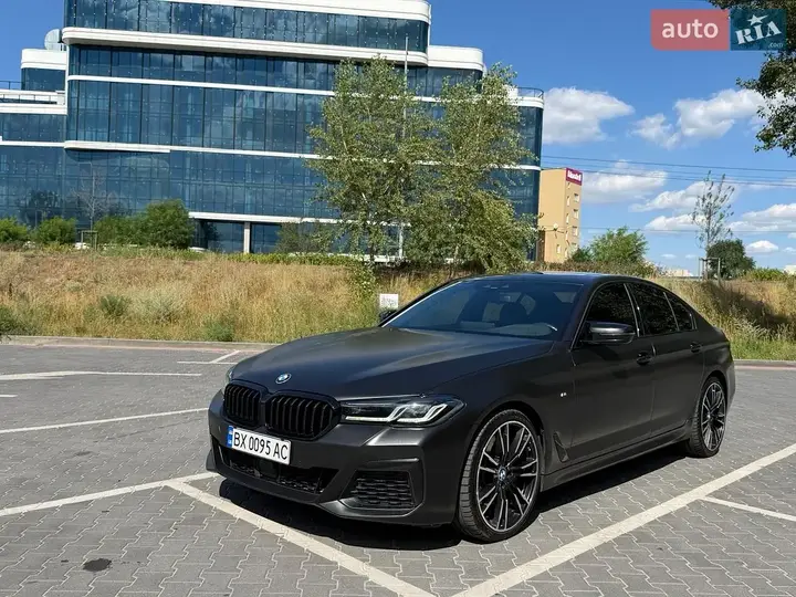 BMW 5 Series 2018 photo 3
