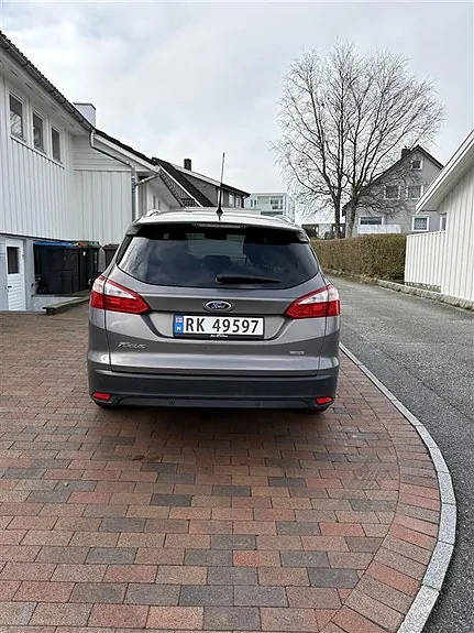Ford Focus 2012 photo 4