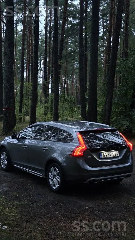 Volvo V60 2016 photo 3