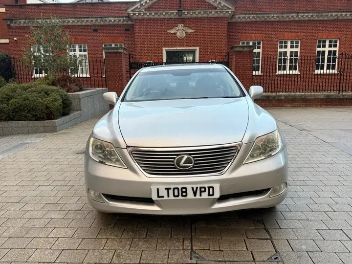 Lexus Ls 2008 photo 5