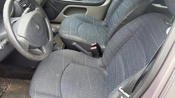 Renault Clio 2003 photo 4