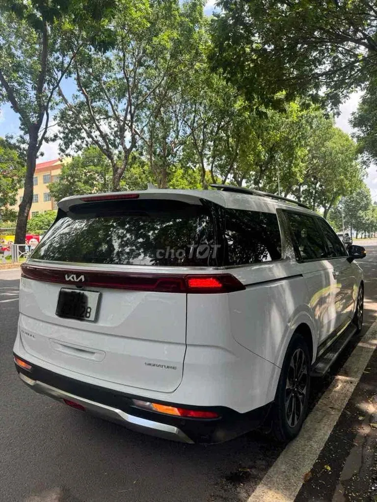 Kia Carnival 2023 photo 3