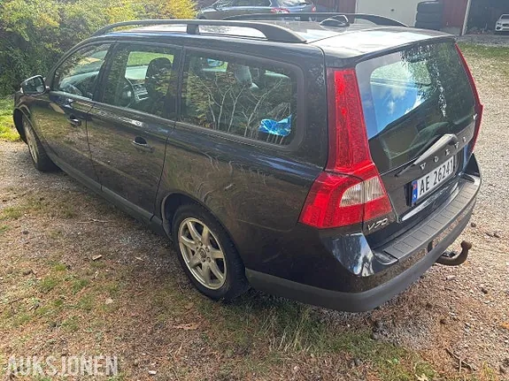 Volvo V70 2010 photo 4