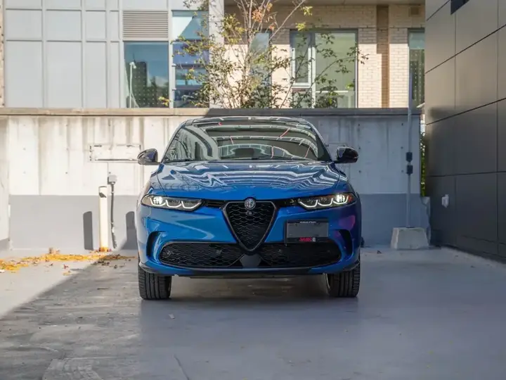 Alfa Romeo Tonale 2023 photo 3