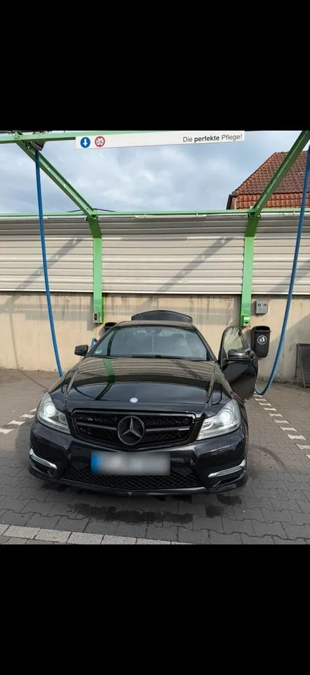 Mercedes-Benz C Coupe