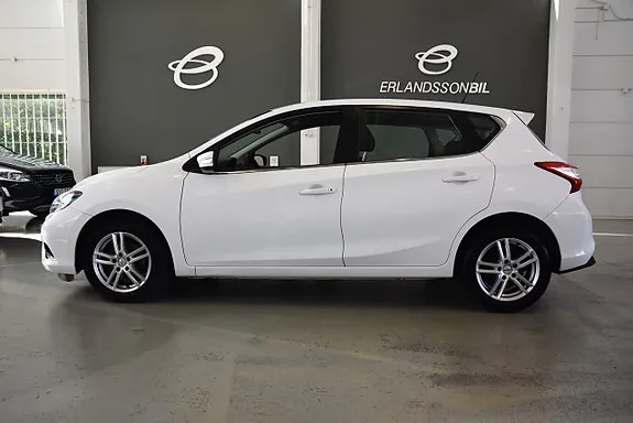 Nissan Pulsar 2015 photo 5