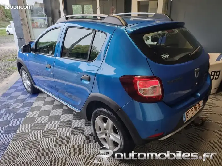 Dacia Sandero 2014 photo 2
