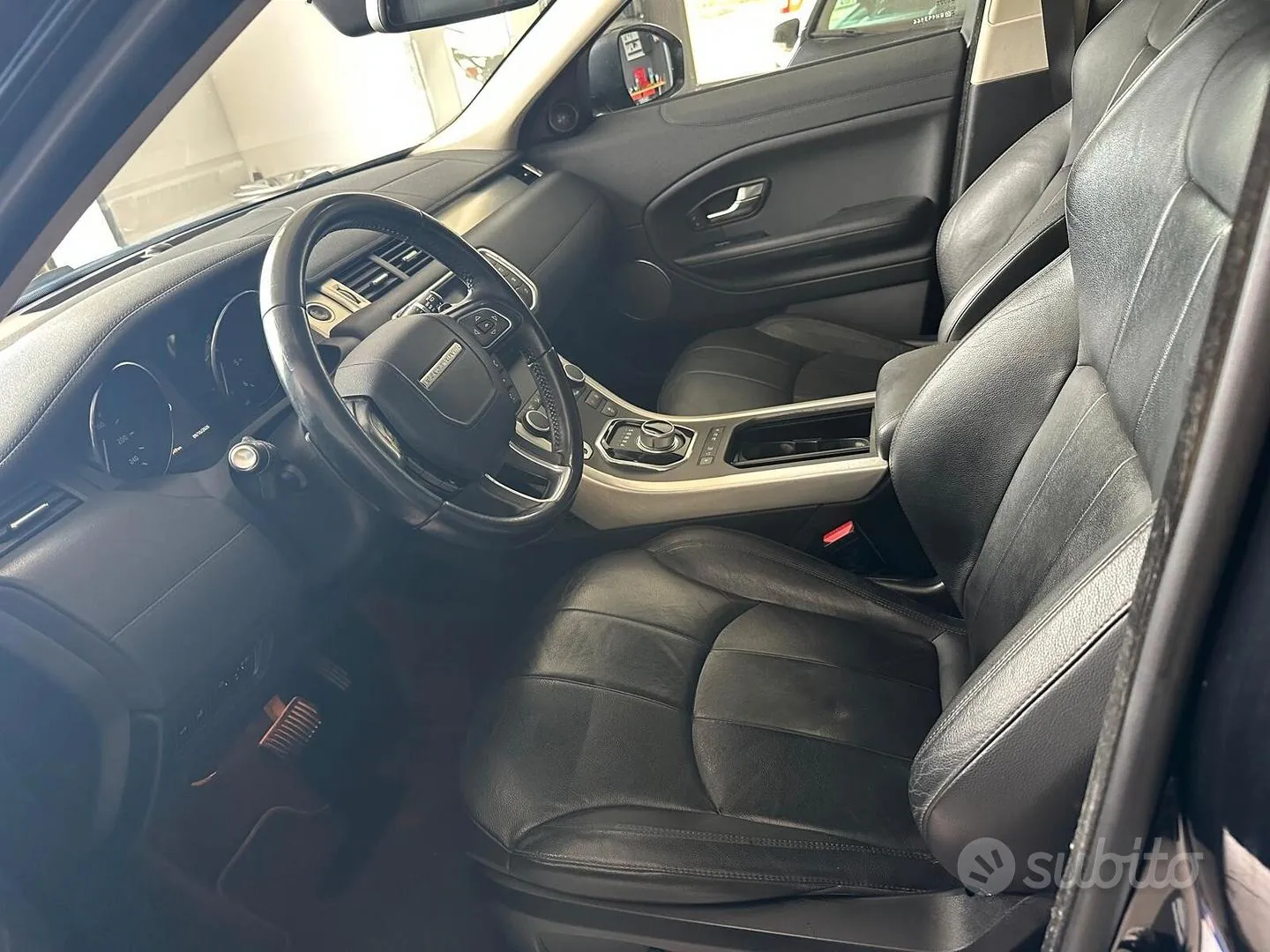 Land Rover Range Rover Evoque 2016 photo 5