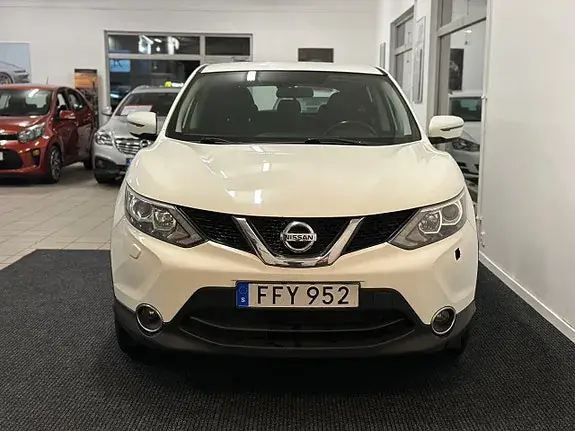 Nissan Qashqai 2015 photo 2
