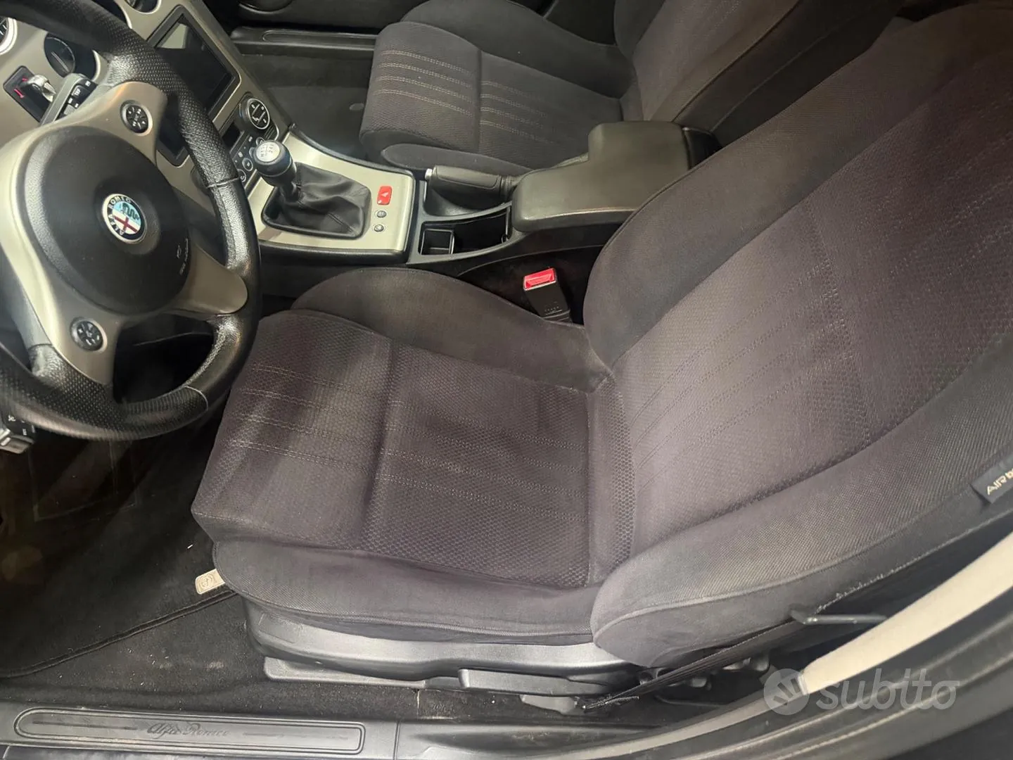 Alfa Romeo 159 2010 photo 5