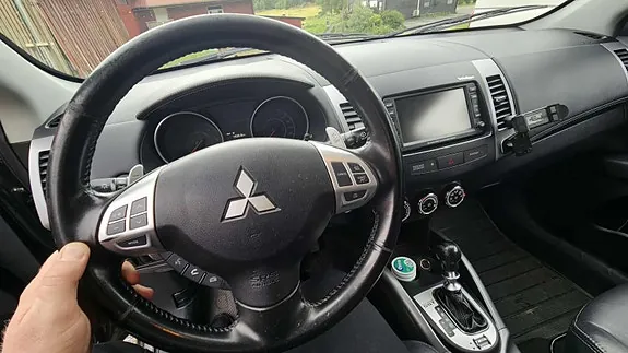 Mitsubishi Outlander 2010 photo 5