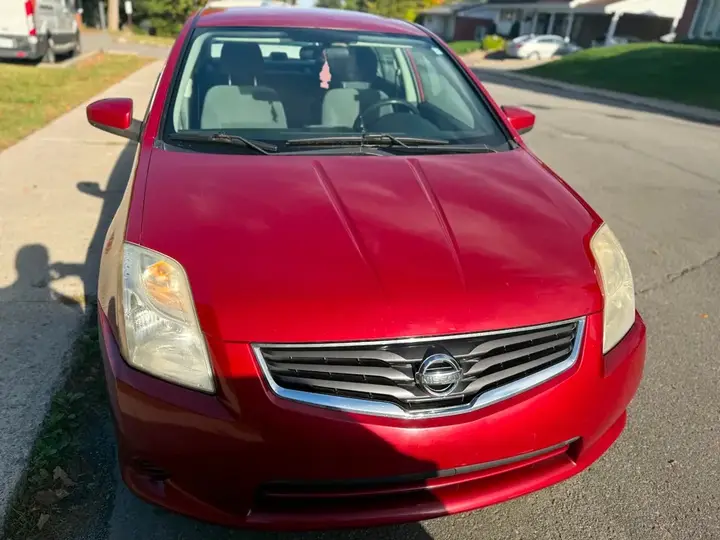 Nissan Sentra 2010 photo 3