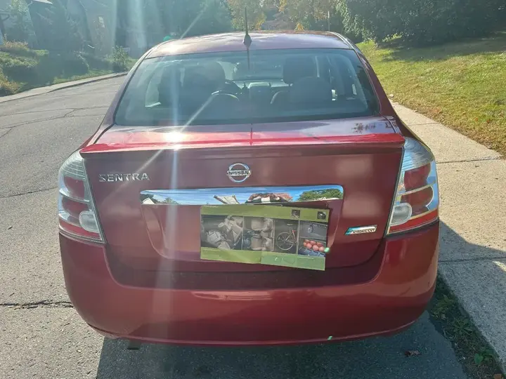 Nissan Sentra 2010 photo 4