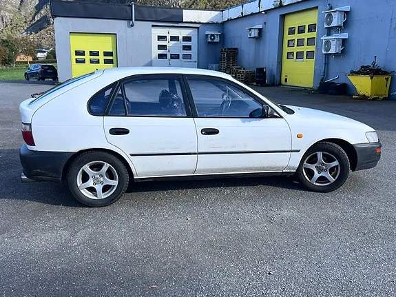 Toyota Corolla 1994 photo 3