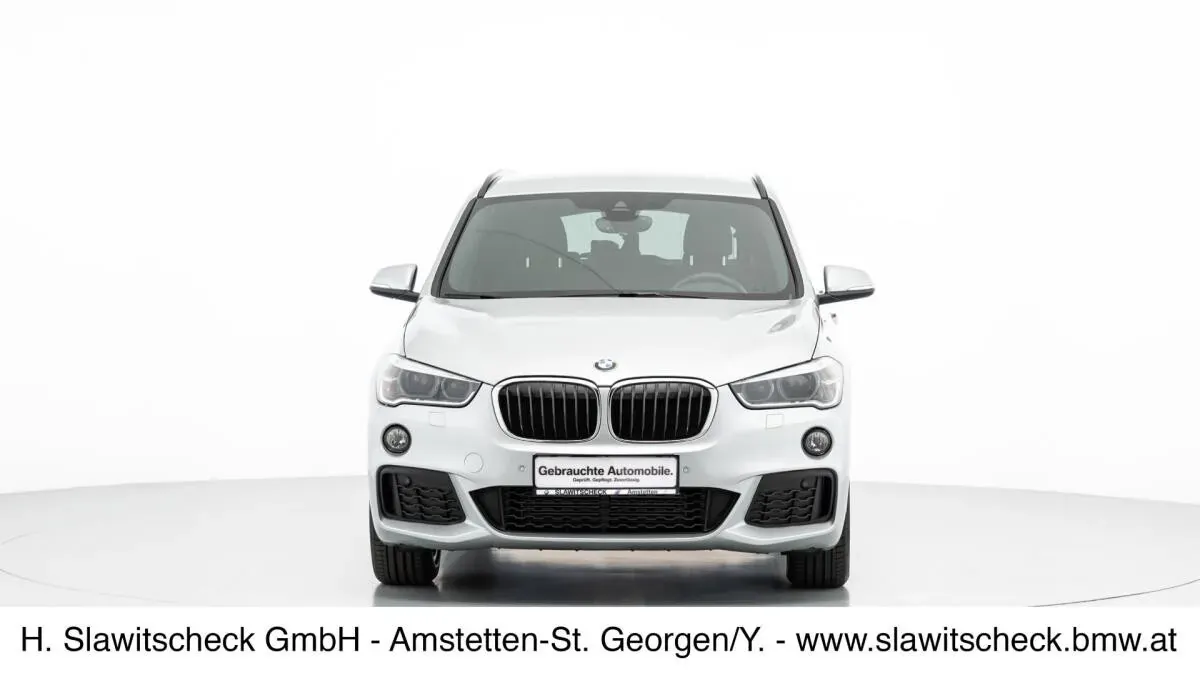 BMW X1 2018 photo 2