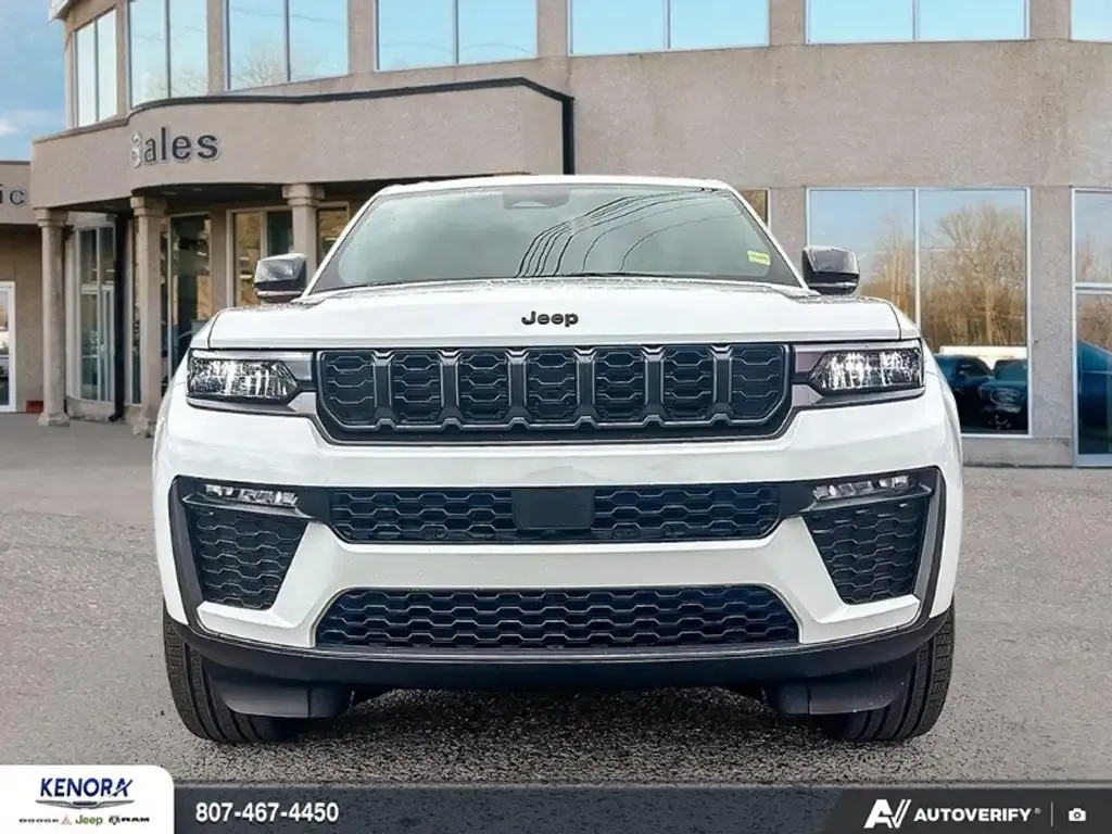 Jeep Grand Cherokee 2026 photo 2