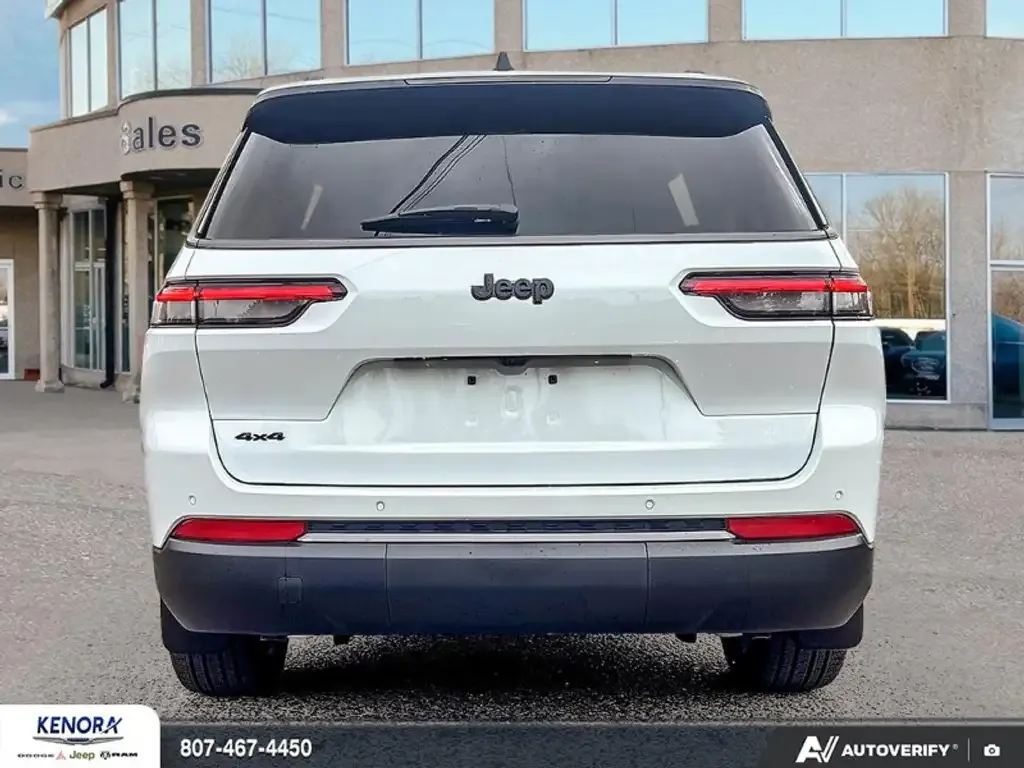 Jeep Grand Cherokee 2026 photo 5